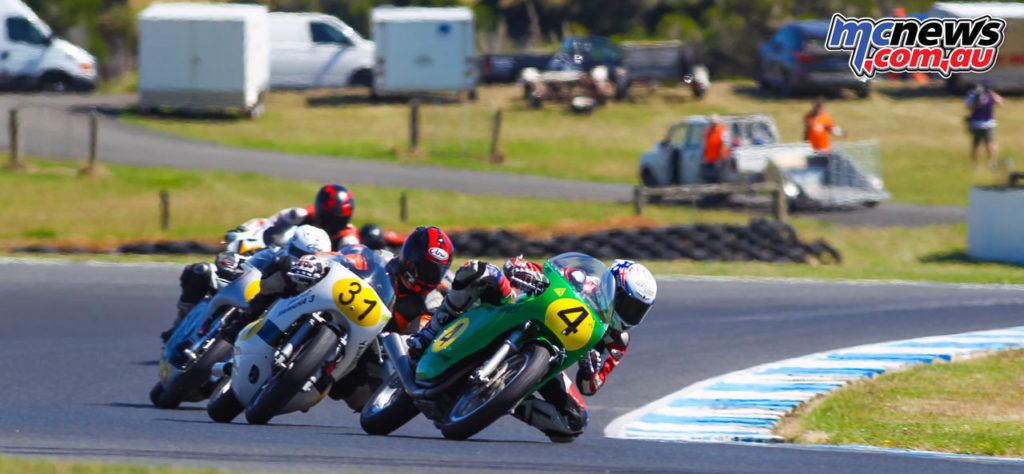 2017 Island Classic - 500cc Post Classic - Tom Bramich, Craig Ditchburn, Richard Molnar battling - Image: Cameron White