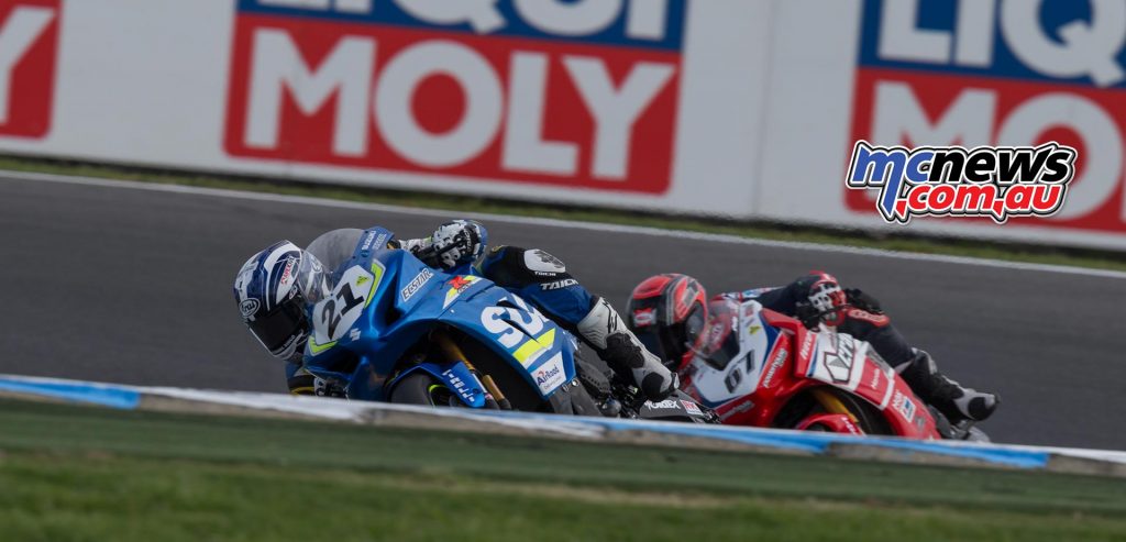 Bryan Staring chasing Josh Waters at Phillip Island - Image by TBG