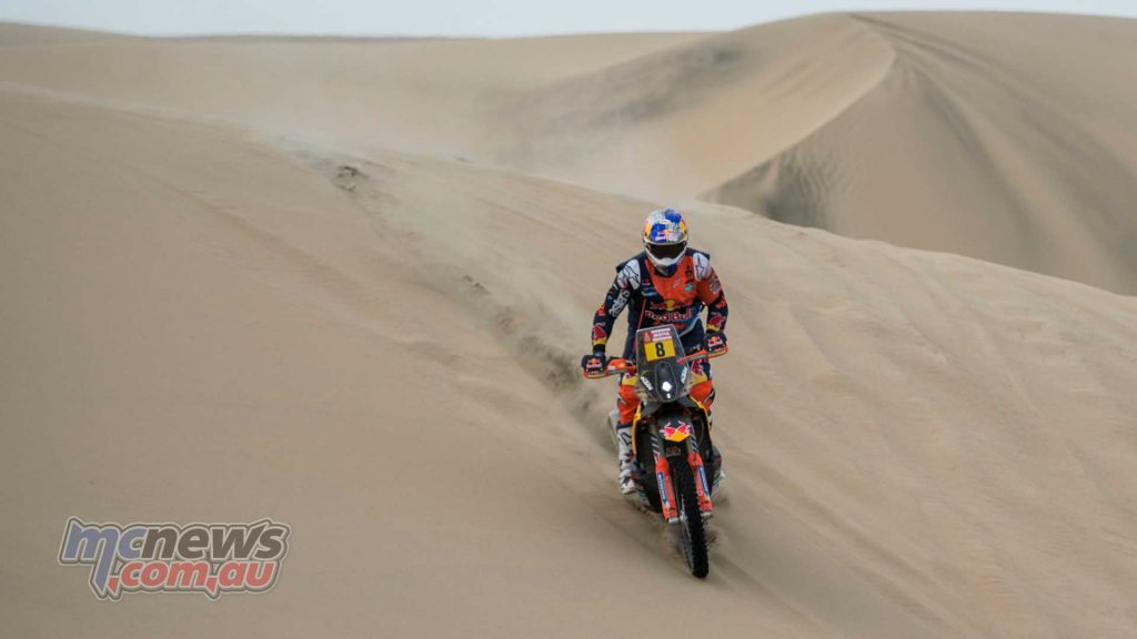 Toby Price continues to get himself dialled in, both to his new KTM 450 RALLY and to competition in general. The Australian increased his pace as the day went on and moved up from his start position of 14th to 10th at the end of the stage.