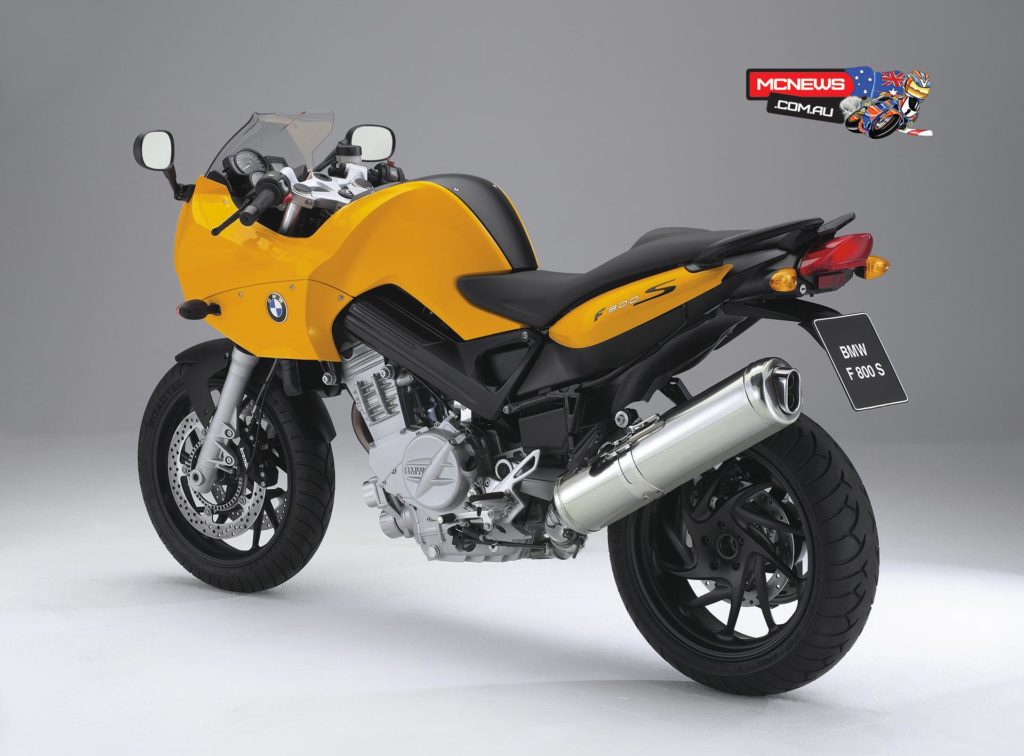 BMW F 800 S / ST Review