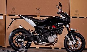 2012 Husqvarna Nuda 900 Review