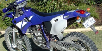 2001 Yamaha WR250F – Weapons at the ready