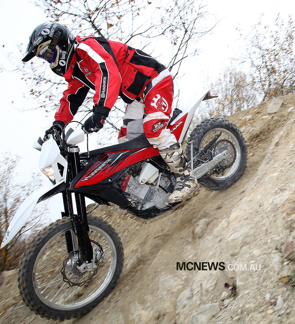 Husky_Brake_Downhill1