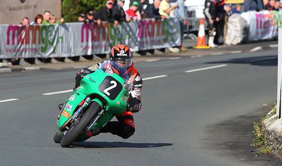 Ryan Farquhar returns to join John McGuinness and Gary Johnson in strong Team Winfield line up for 2014 Classic TT