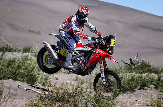 Joan Barreda showed his brilliance in riding technique and navigation skills by winning the stage in front of Cyril Despres and Marc Coma, increasing his overall lead to over 13 minutes.