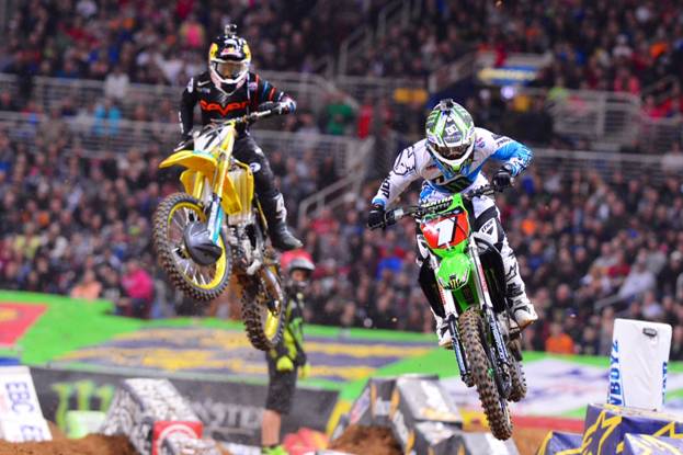 Stewart (#7) prepares to pass Villopoto (#1) en route to his 50th 450SX Class win - Photo credit: Simon Cudby