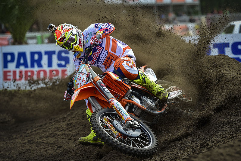 After breaking his front wheel early in race one the Italian continued to fight to the finish and remarkably managed to salvage third. In race two, the champ took his second Fox Holeshot of the day and went on to lead every lap unchallenged to stand on top of the box here in Valkenswaard for the fifth year in succession.