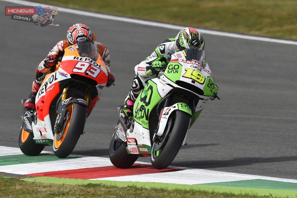 Alvaro Bautista, GO&FUN Honda Gresini: 11th, 1m 48.132s - “I crashed in FP4 as I lost the front under braking at turn 4; as a result I had only the other bike available to do both Q1 and Q2, so I needed to avoid other mistakes. For sure it’s been definitely not an easy day for us: after yesterday’s crash we had some problems, therefore this morning we made a big change in the bike set-up, but unfortunately it didn’t work. This afternoon we returned to yesterday’s setting, but today my pace was not so good, I need more confidence on the front end, because we are struggling a lot with the hard front tyre and, on the other hand, we lose some stability with the softer one. We will work hard tomorrow morning during the warm-up to try and find a solution, because the goal is to use the front hard tyre.”