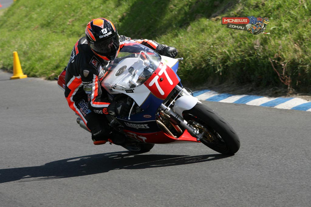 Ryan Farquhar on Roger Winfield’s 1100cc Harris Yamaha