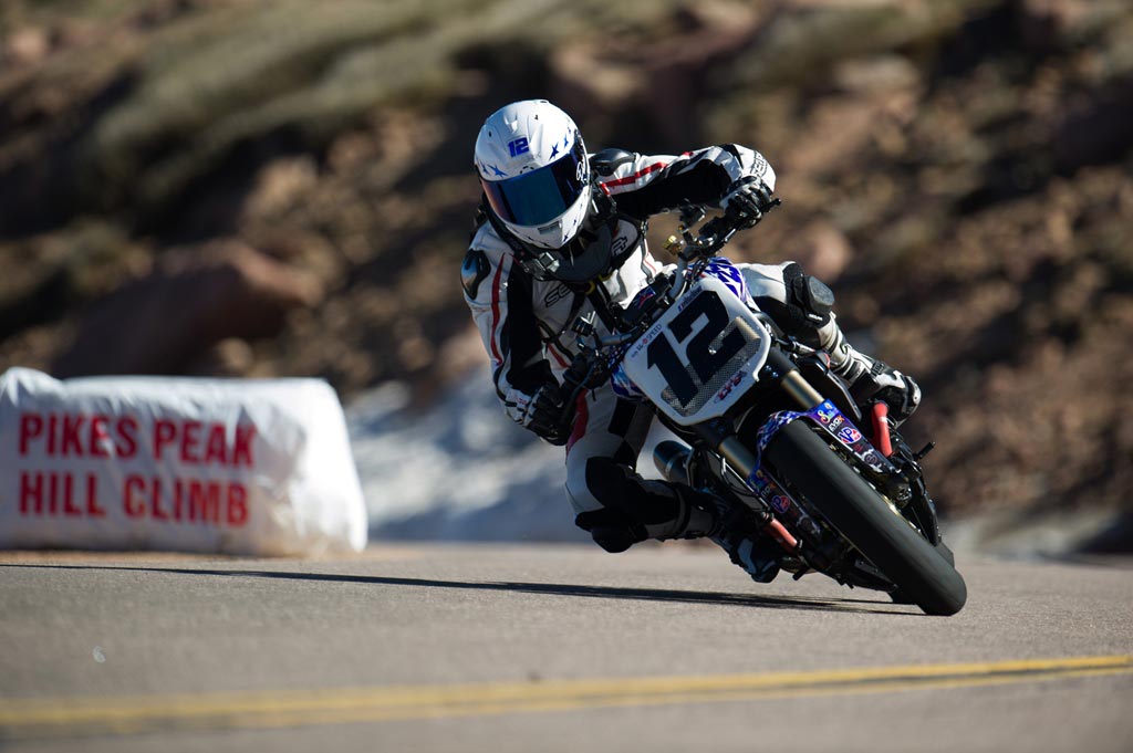 Eric Piscone won the Middleweight division on a Ducati Streetfighter