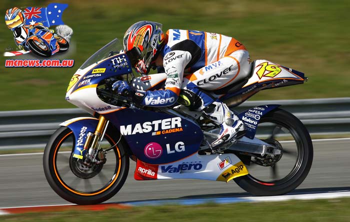 Alvaro Bautista on his way to a World Championship with Aprilia in 2006