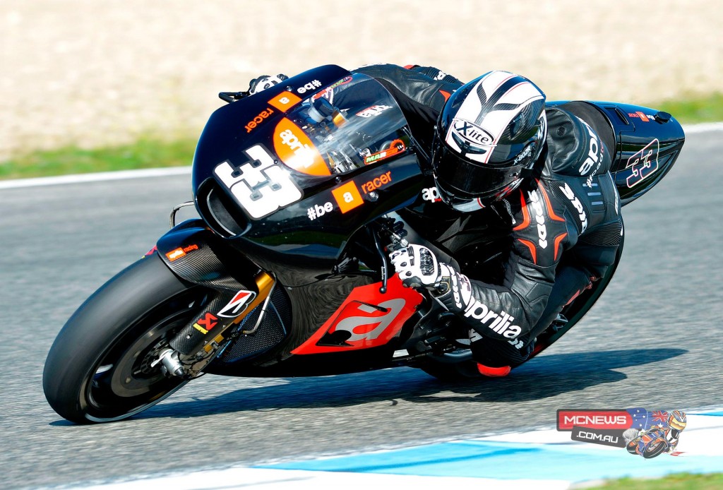 Marco Melandri: "These were three interesting and very demanding days at the same time. Lap after lap I am figuring out more and more where I need to improve and what I need in order to feel at ease. I still feel quite self-conscious. I think we'll need to put in a few kilometres to find the right feeling. The new engine had a few growing pains, which is normal in this phase, but we have already seen what its positive sides are and where we will need to concentrate on improving it. We have a long period of down time ahead of use which we'll use for development so that we're ready for the Sepang tests. All the guys are working hard and the whole team is very enthusiastic. This is an atmosphere that gives me high hopes."