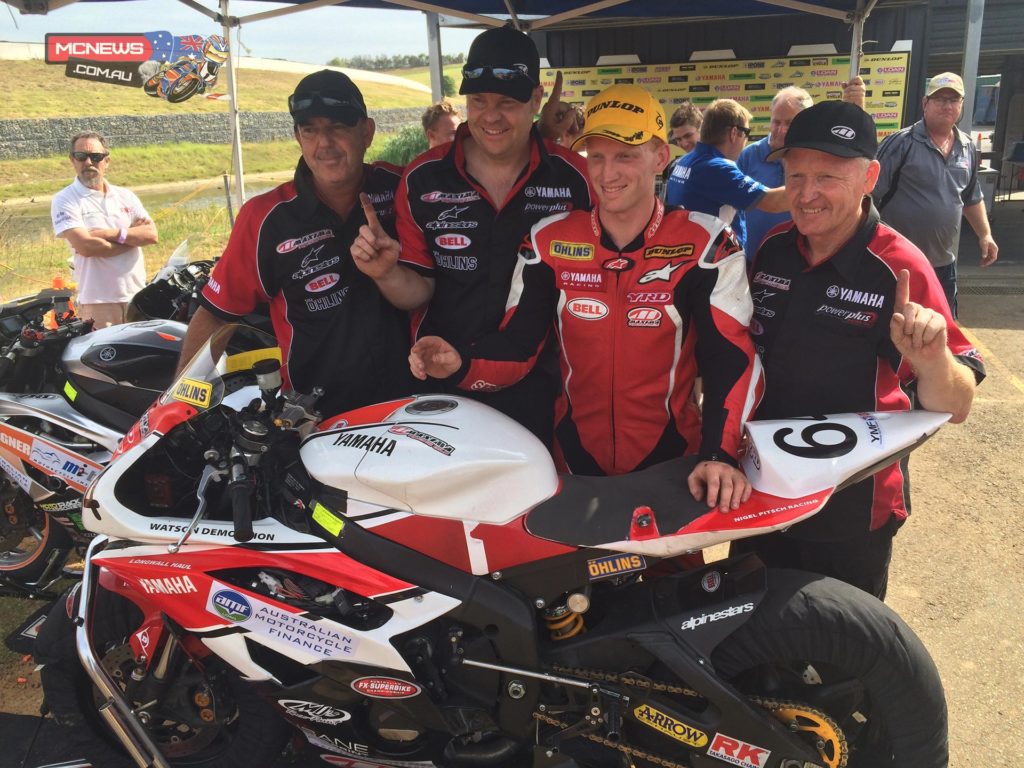 Maxima Yamaha rider Aaron Morris has claimed the coveted Supersport Championship by the narrowest of margins at the final round of the 2014 YMF Loan Yamaha Australian FX Superbike Championship.