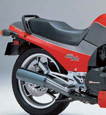 GPZ900 seat