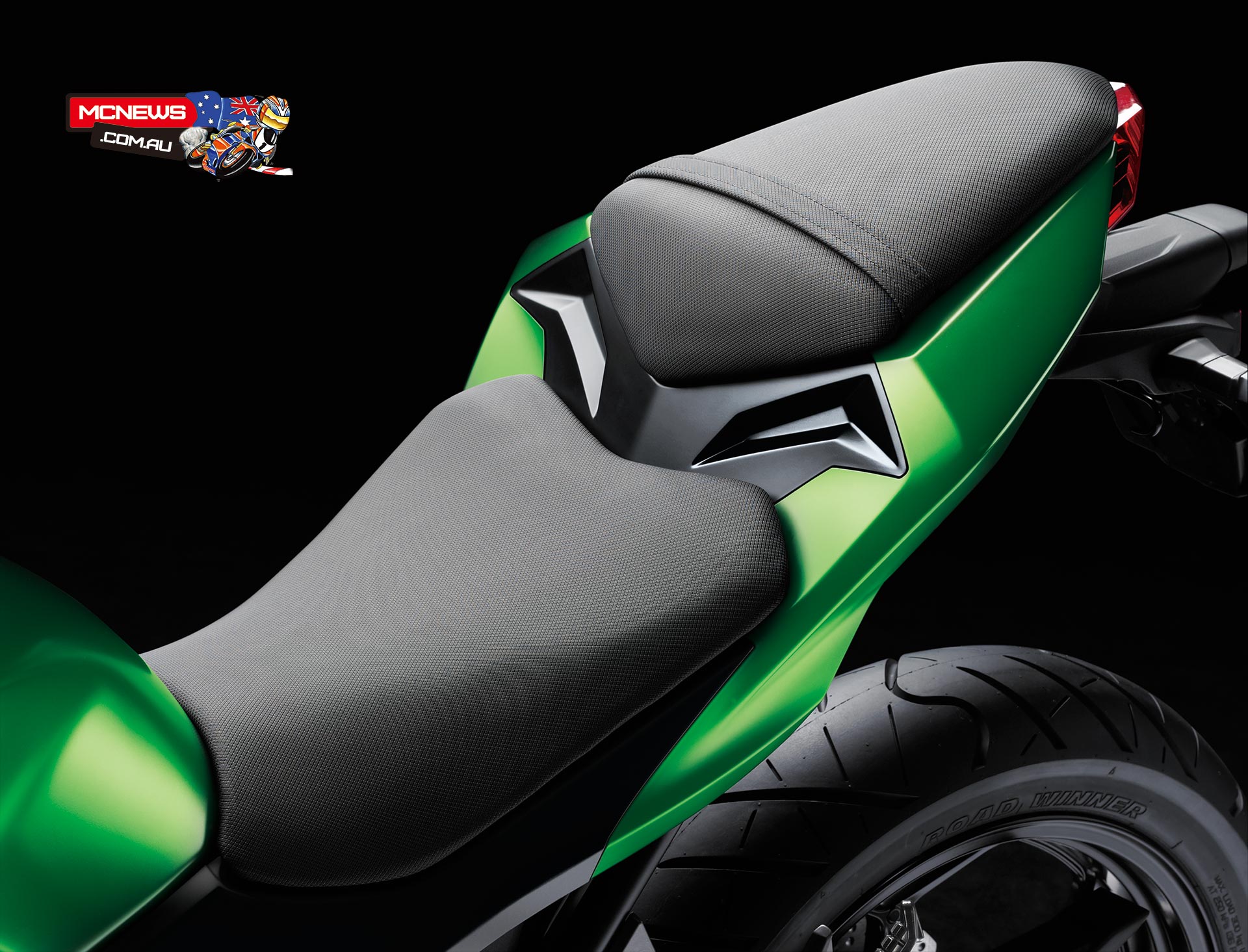 Kawasaki Z300 ABS - Ninja 300 goes naked | MCNews