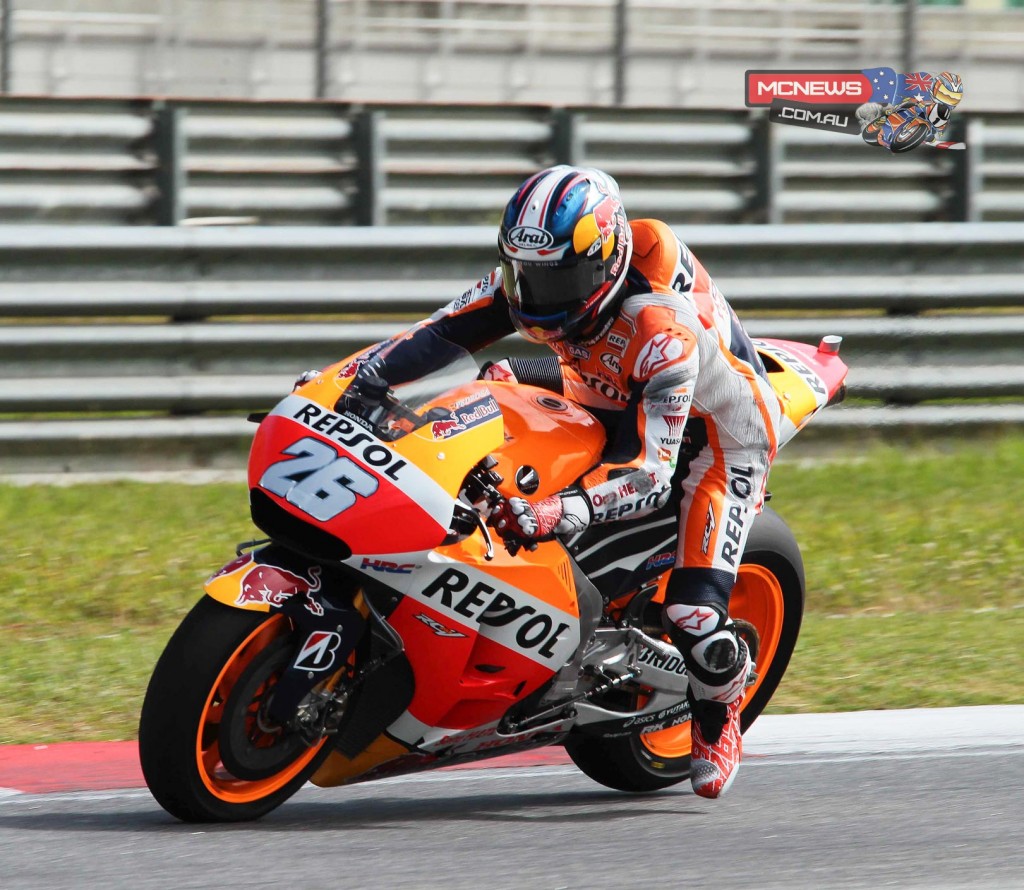 Dani Pedrosa - 4TH 2’00.260 (52 LAPS) - “After testing the three available versions of the bike that Honda brought here yesterday, we chose which of them we would continue working with and today we used two identical versions. This allowed us to work more on the setup, trying to adapt the new bike’s suspension and electronics a little better. It has been positive, since we have been taking small steps in the right direction and from Valencia we have continued to make progress. I think we still have to improve some aspects, but we have another day in which to continue testing. Hopefully tomorrow we can put in more laps because we have been lucky these past two days; it has not rained at all and we have been able to make the most of the time available.”