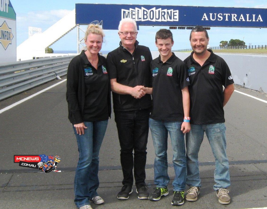 Olly Simpson with Phillip Island's Fergus Cameron flanked by Olly's parents Nathan and Leanne