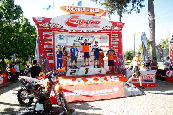 The E1 podium Portugal EWC 2015
