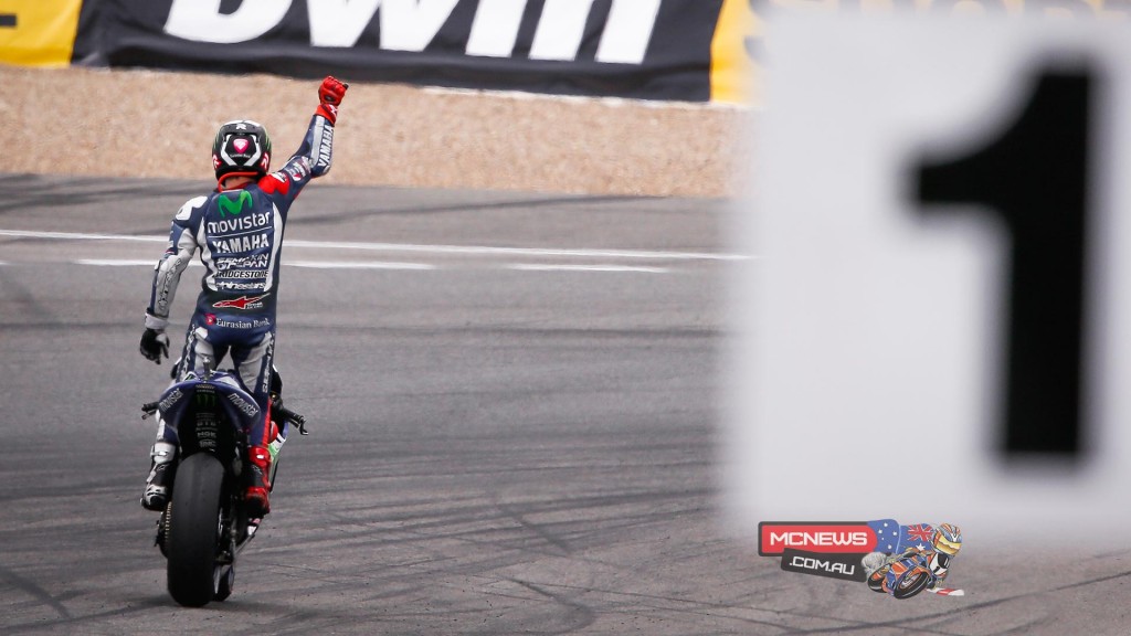 Movistar Yamaha’s Jorge Lorenzo dominates the race in Jerez to take victory by over 5 seconds as Rossi claims his 200th podium