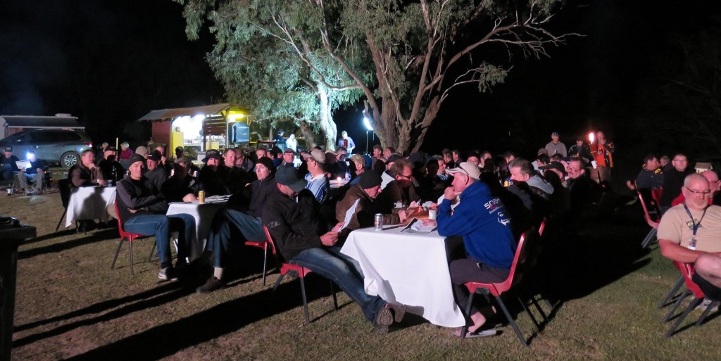 BMW GS Safari Enduro 2015 - Fine Dining outback style near Wilcannia