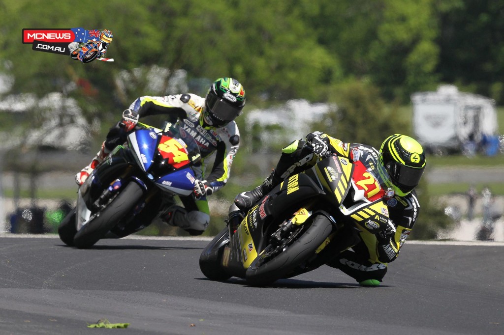 Joe Roberts (27) beat his rival Richie Escalanate (54) to win the Superstock 600 race. Photography by Brian J. Nelson.