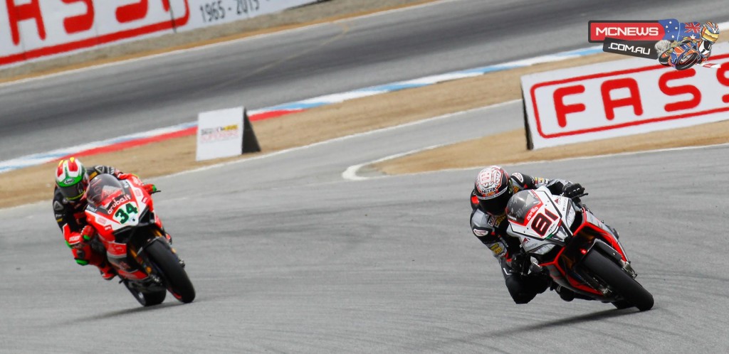 World SBK 2015 - Laguna Seca - Jordi Torres leads Davide Giugliano