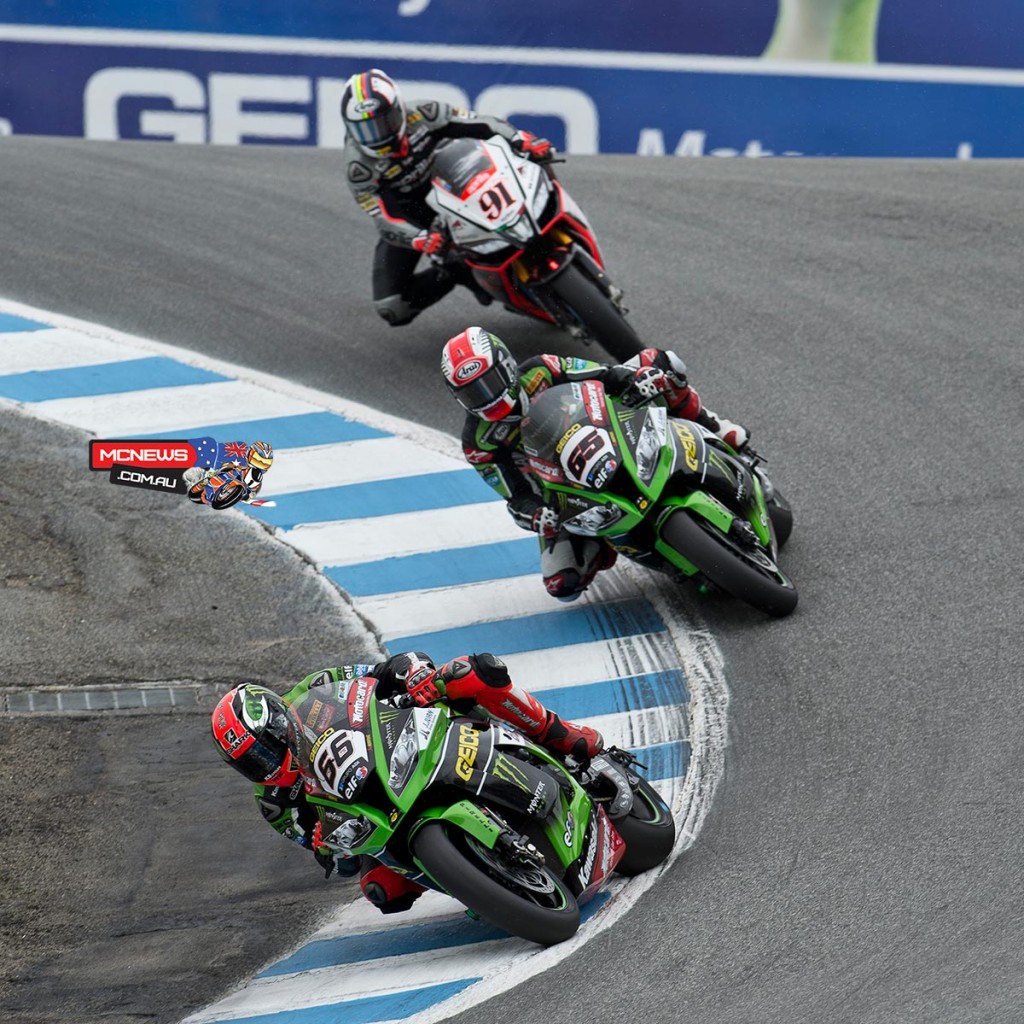 World SBK 2015 - Laguna Seca - Tom Sykes leads Jonathan Rea and Leon Haslam through the infamous corkscrew