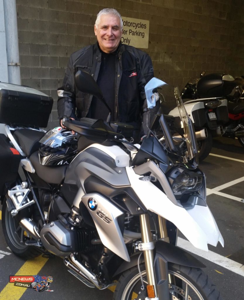 Dave Bancell picking up his new BMR R 1200 GS