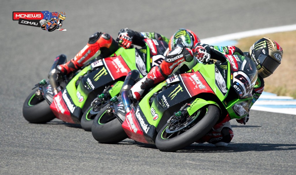 Jonathan Rea and Tom Sykes in action at Jerez WorldSBK