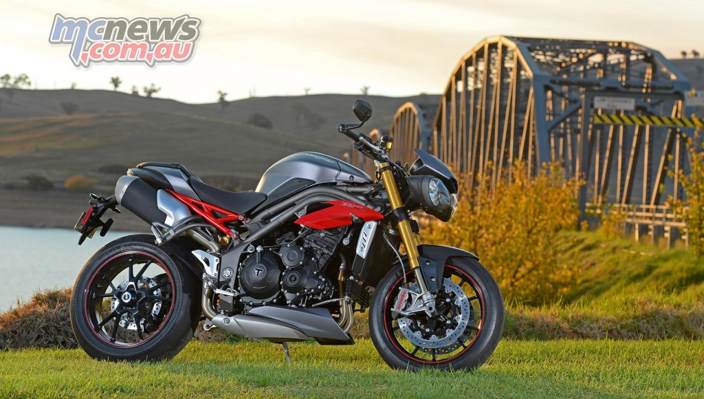 Motorcycle Review - 2016 Triumph Speed Triple
