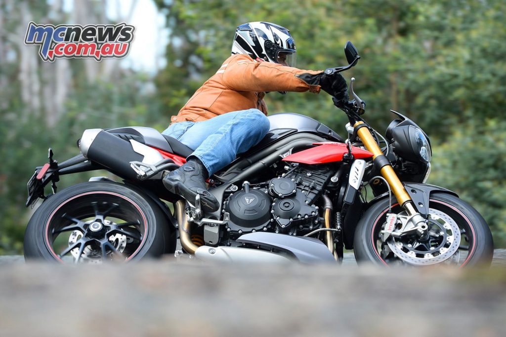 Triumph Speed Triple Review 2016