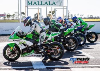 Swann Superbike Championship 2016 - Round Three - Mallala - Superbike Start