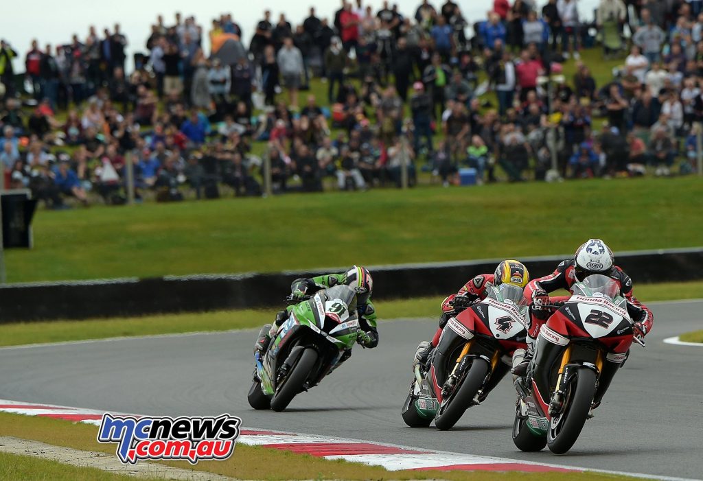 Jason O'Halloran leads at Snetterton BSB 2016 - Image by Jon Jessop