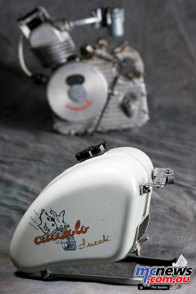 The small capacity Cucciolo T2 fuel tank to suit a bicycle.