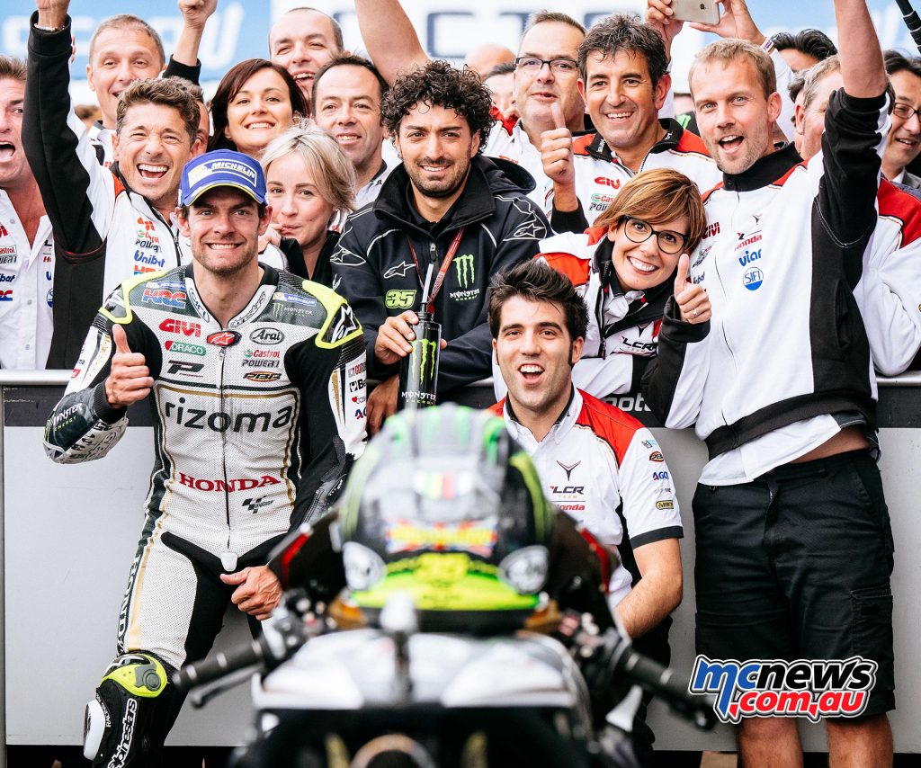 MotoGP-2016-Rnd12-Silverstone-Cal-Crutchlow-Ferme Cal Crutchlow