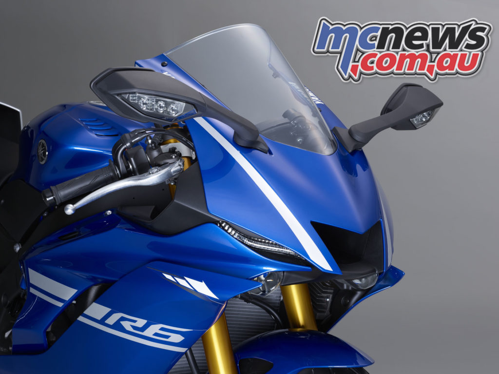 2017 Yamaha YZF-R6, with R1 inspired front fairing.