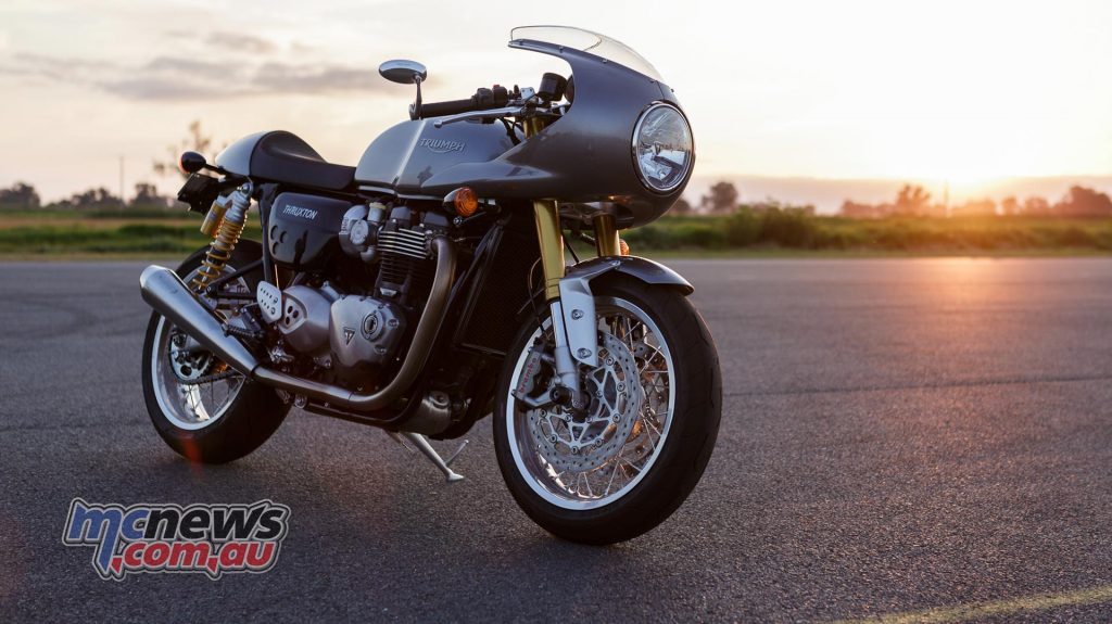 Triumph Thruxton R with optional racer fairing