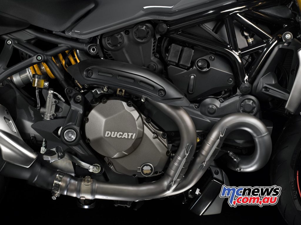 2017-ducati-monster-1200-s-10