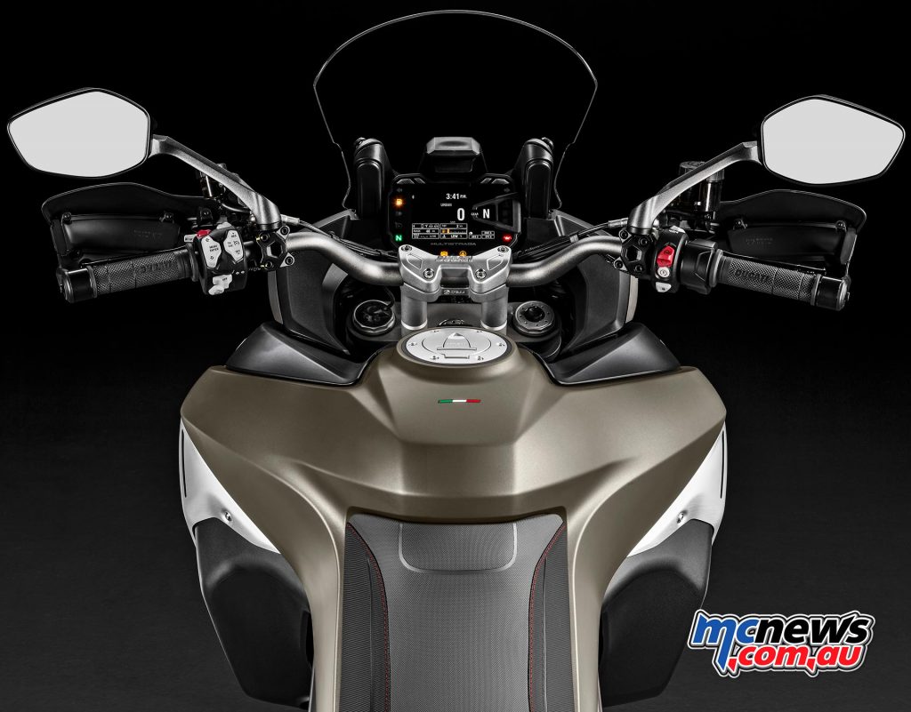 2017-ducati-multistrada-1200-enduro-14