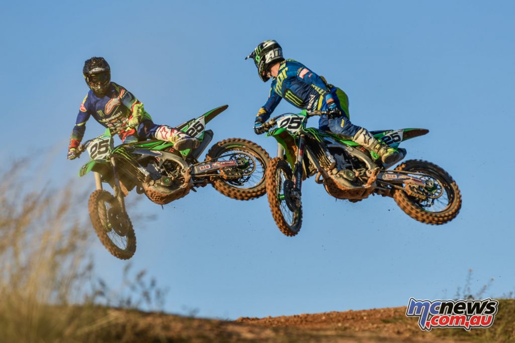 2016 KRT Rider X Over - Jonathan Rea and Clément Desalle