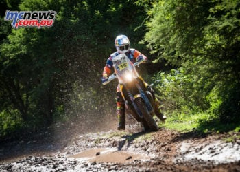Dakar 2017 - Stage 2 - Sam Sunderland - Image: Marcin Kin