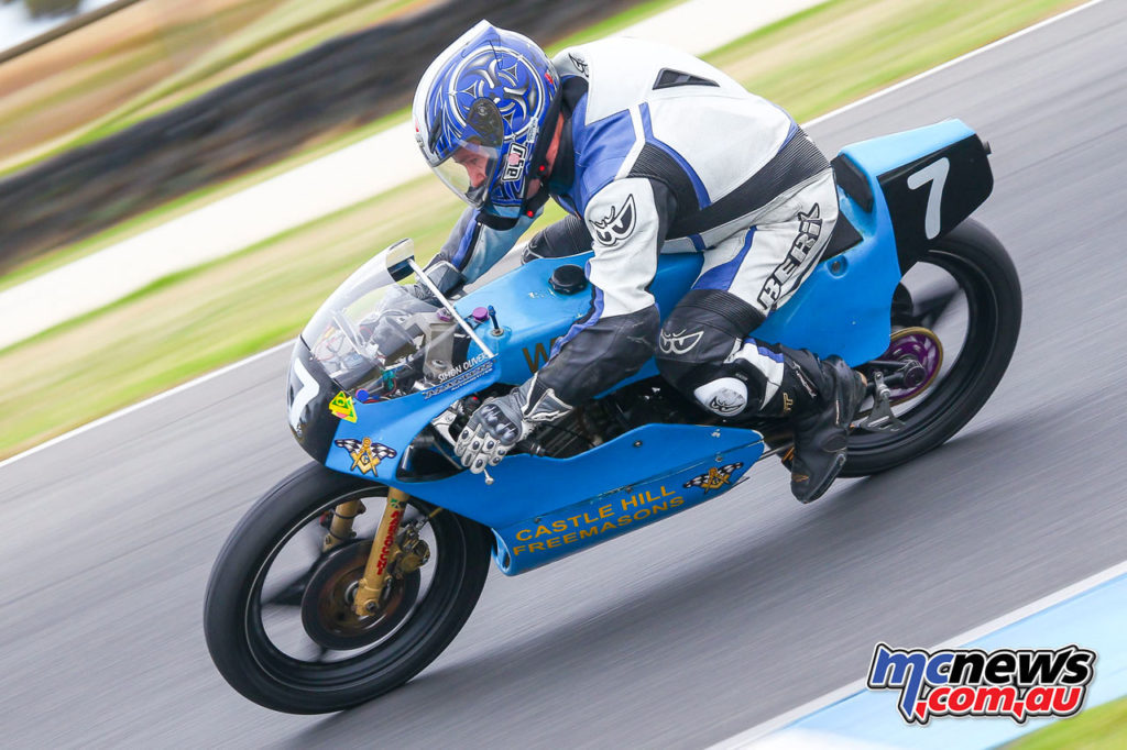 2017 Island Classic - 125cc Forgotten Era - Simon Oliver - Image: Cameron White