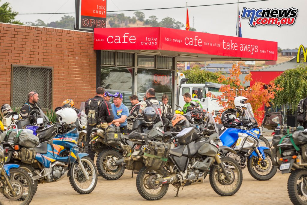 2017 Tenere Tragics Run - Tasmania - Stopping for refreshment