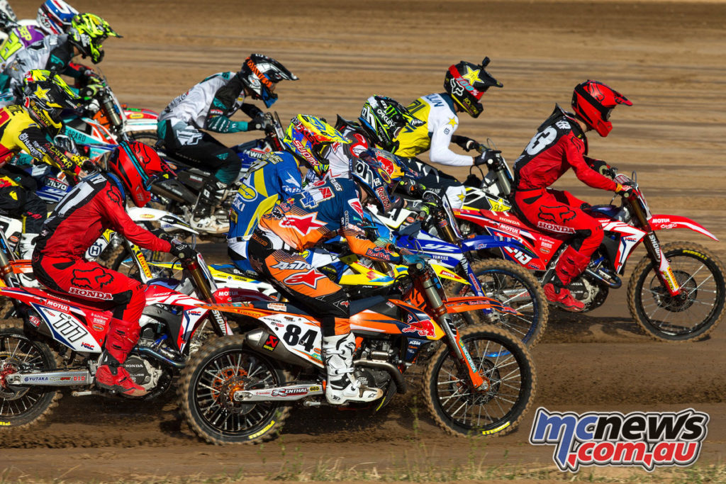 Jeffrey Herlings in the MXGP pack