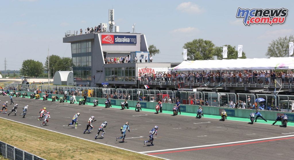 Riders head for the bike to start the 8 Hours of Slovakia Ring