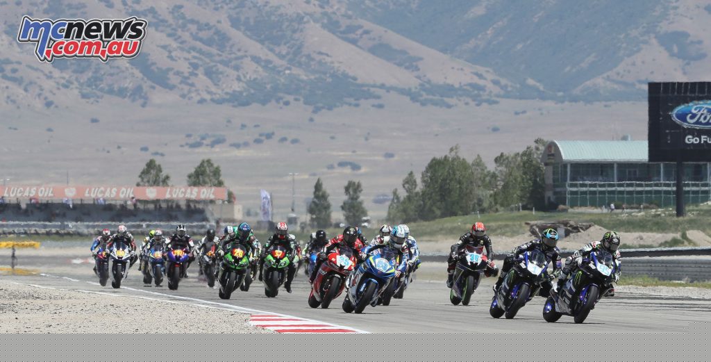 Supersport and Superstock 600s starting at Utah