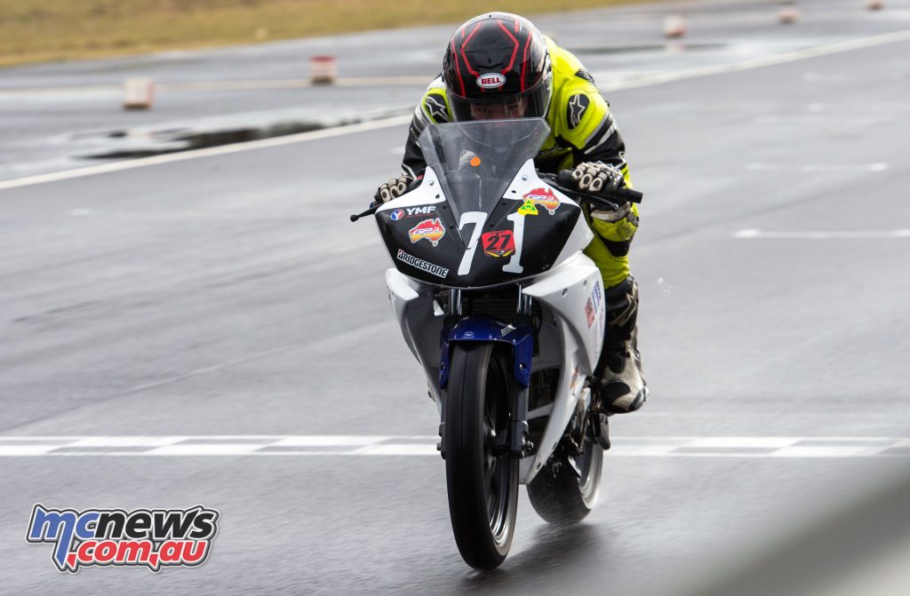 Rain continued for most of the GP Juniors qualifying, with the R15 mounted riders running standard tyres