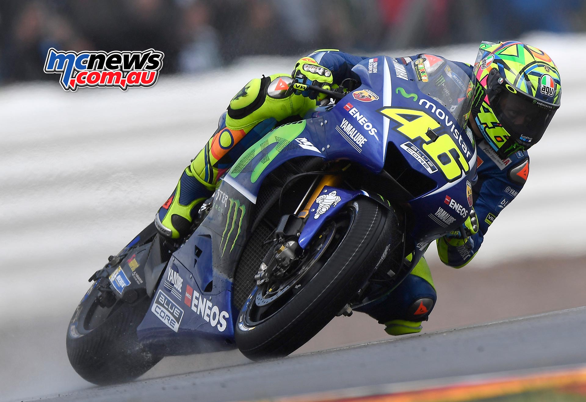 Valentino Rossi, 41, signs up for another year in MotoGP - Eurosport