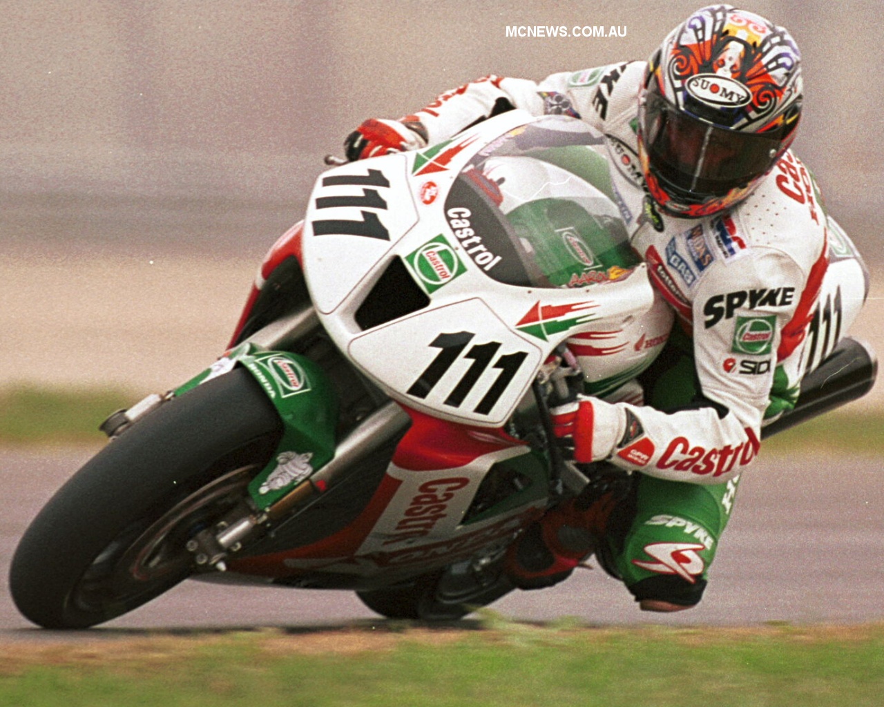 Aaron Slight reunited with Castrol Honda RC45 | MCNews