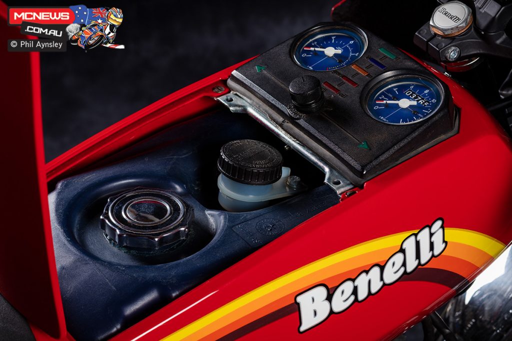 Benelli 254 (250 four-cylinder)